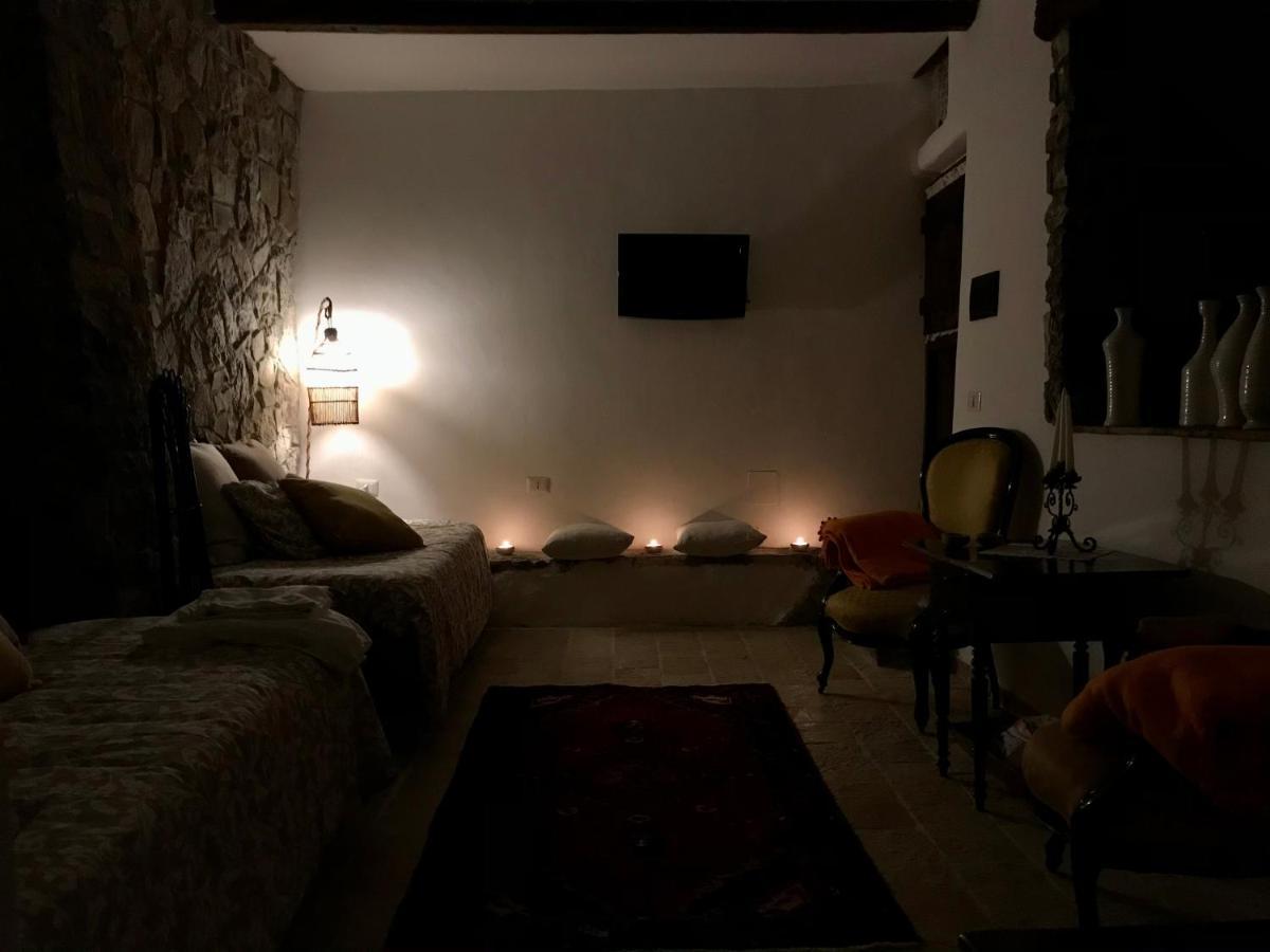 Borgo Manca Suite 萨索迪卡斯塔尔达 外观 照片