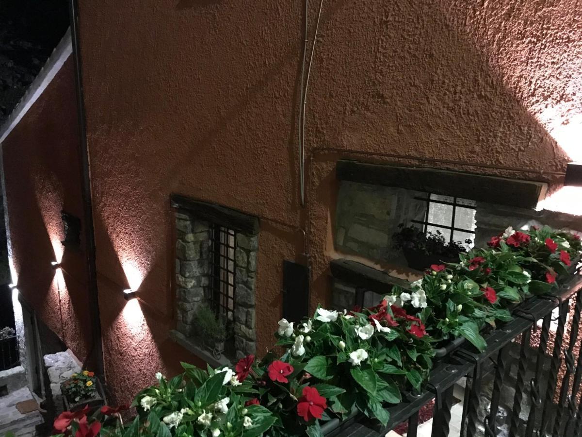 Borgo Manca Suite 萨索迪卡斯塔尔达 外观 照片
