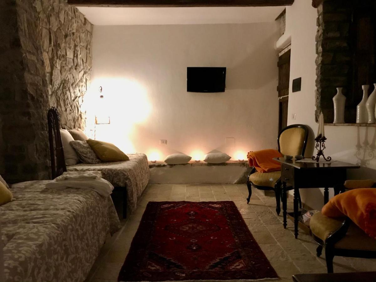 Borgo Manca Suite 萨索迪卡斯塔尔达 外观 照片